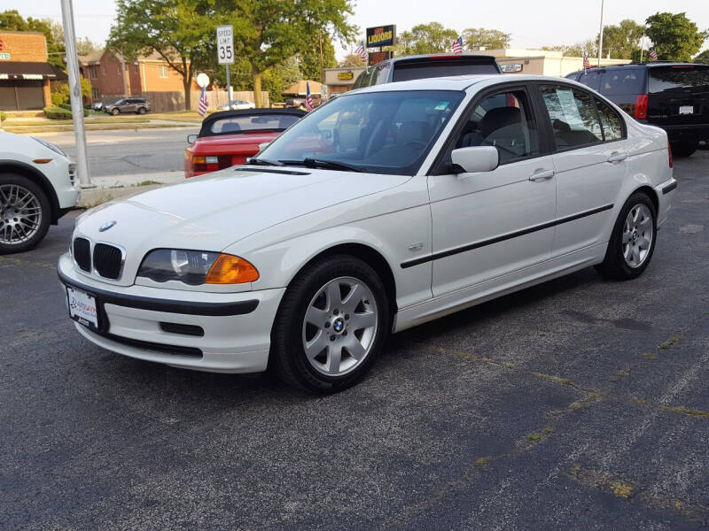 2001 BMW 3 Series for sale at AUTOSAVIN in Elmhurst IL