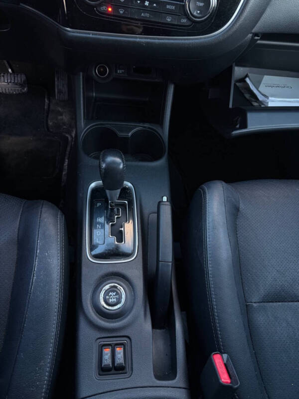 2016 Mitsubishi Outlander GT