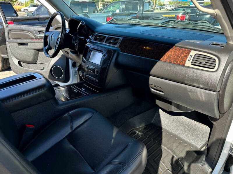 2013 GMC Sierra 3500HD