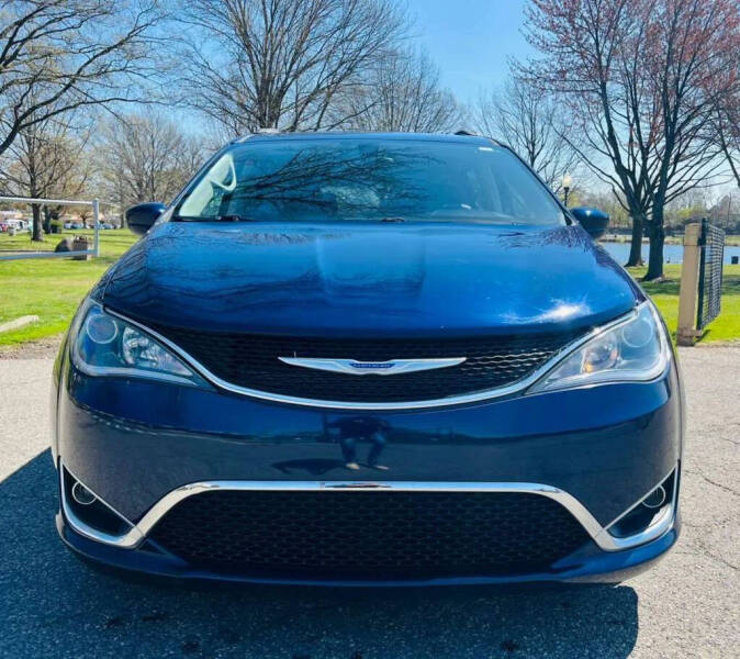 2019 Chrysler Pacifica Touring Plus