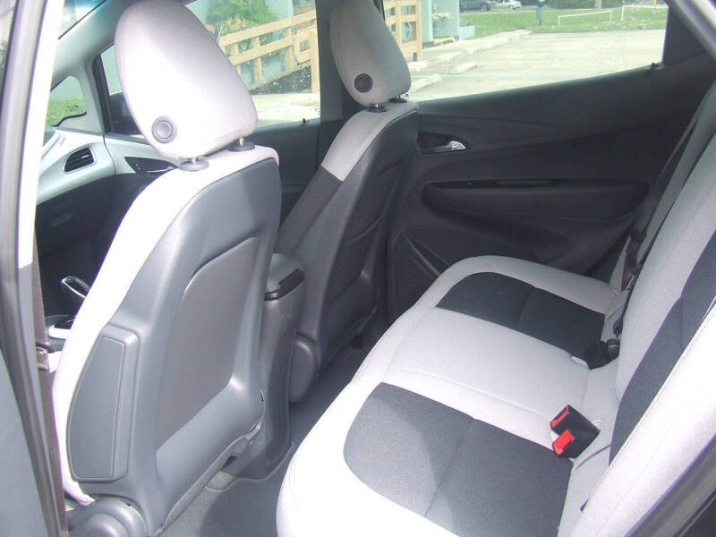 2017 Chevrolet Bolt EV LT