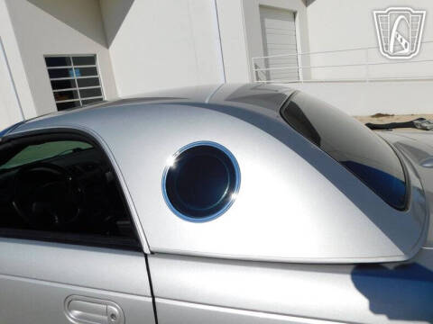 2004 Ford Thunderbird Deluxe