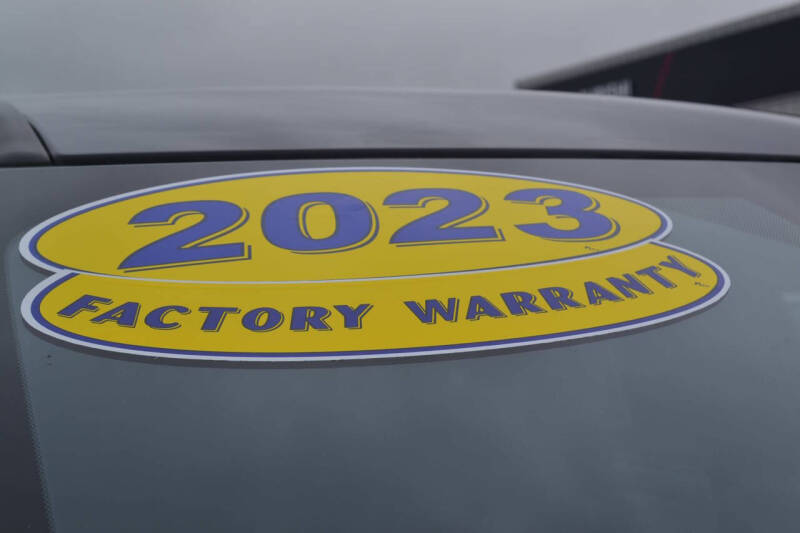 2023 Mitsubishi Outlander Black Edition