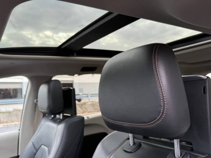 2019 Chrysler Pacifica Touring L Plus