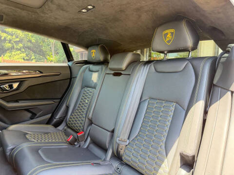 2021 Lamborghini Urus