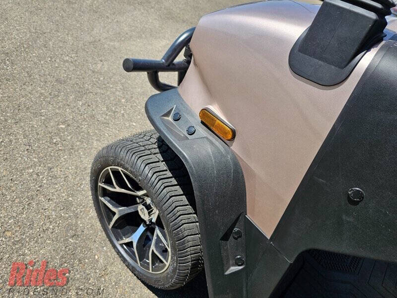 2025 Denago Nomad Plus