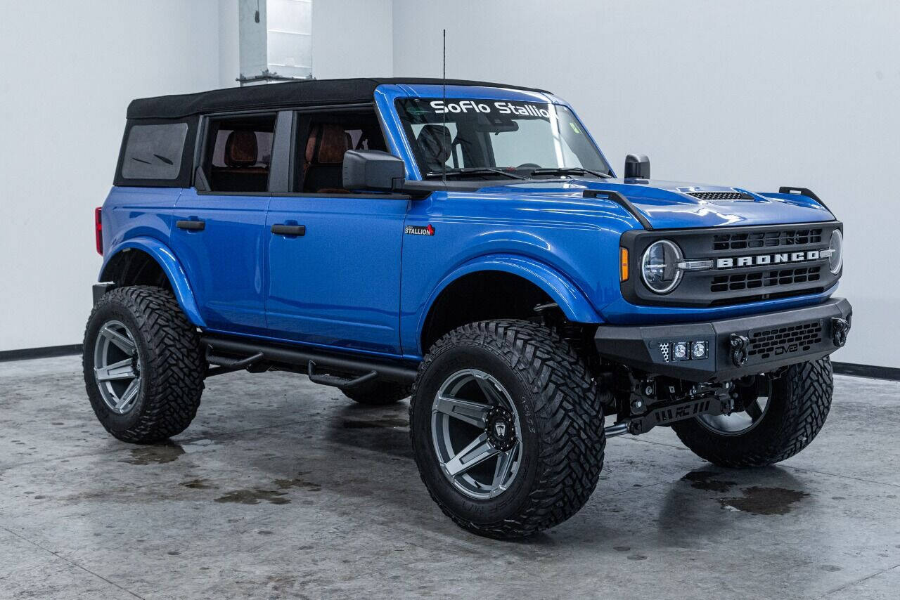 2023 FORD Bronco SUV / Crossover - $69,999