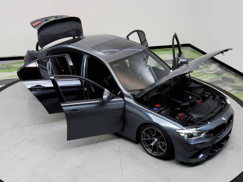 2018 BMW 3 Series 330i