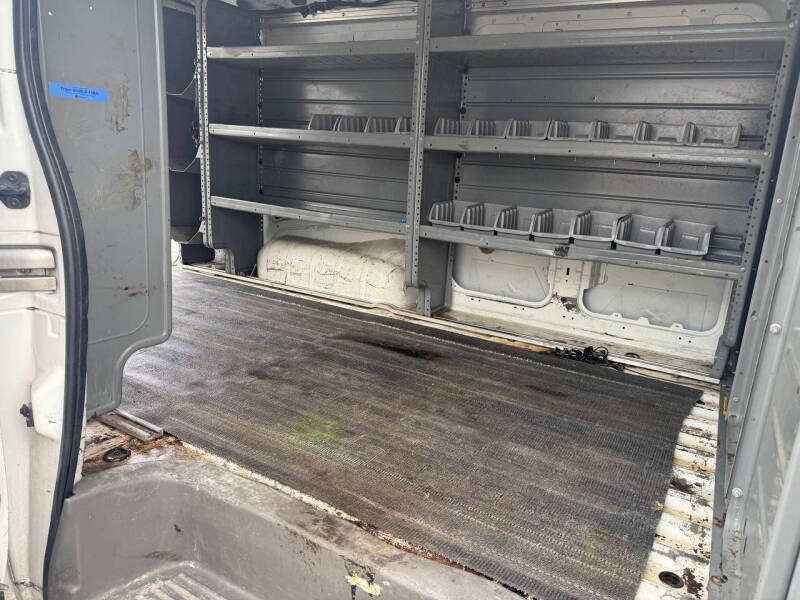 2016 Nissan NV 1500 S