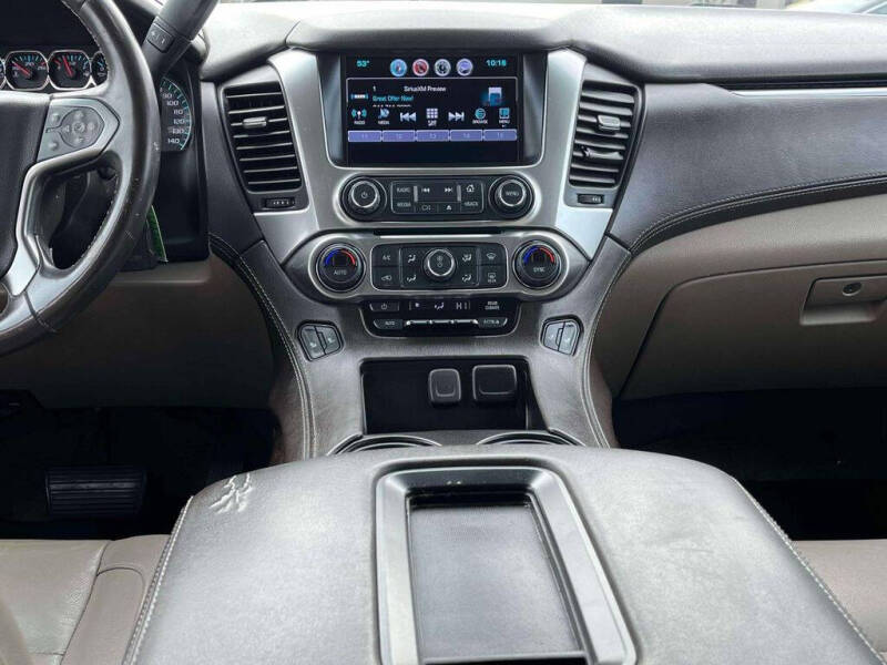 2018 Chevrolet Suburban LT