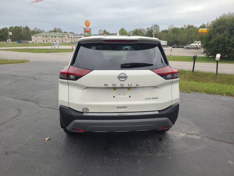 2023 Nissan Rogue SV