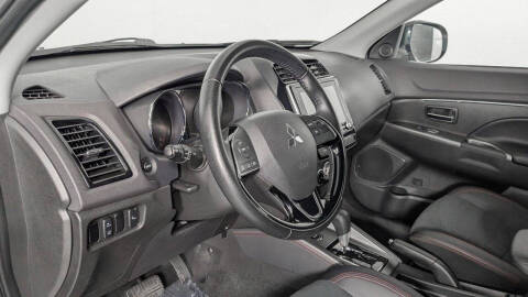 2024 Mitsubishi Outlander Sport SE