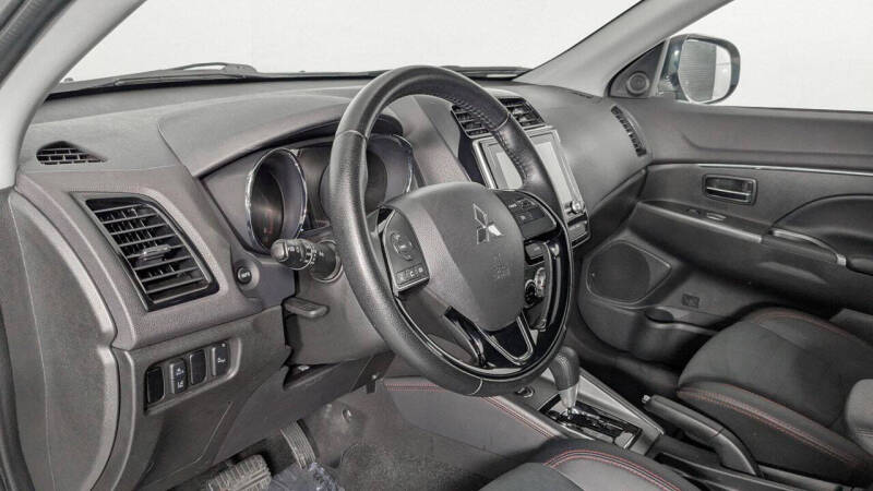 2024 Mitsubishi Outlander Sport SE