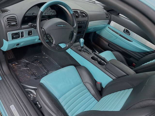 2002 Ford Thunderbird Deluxe