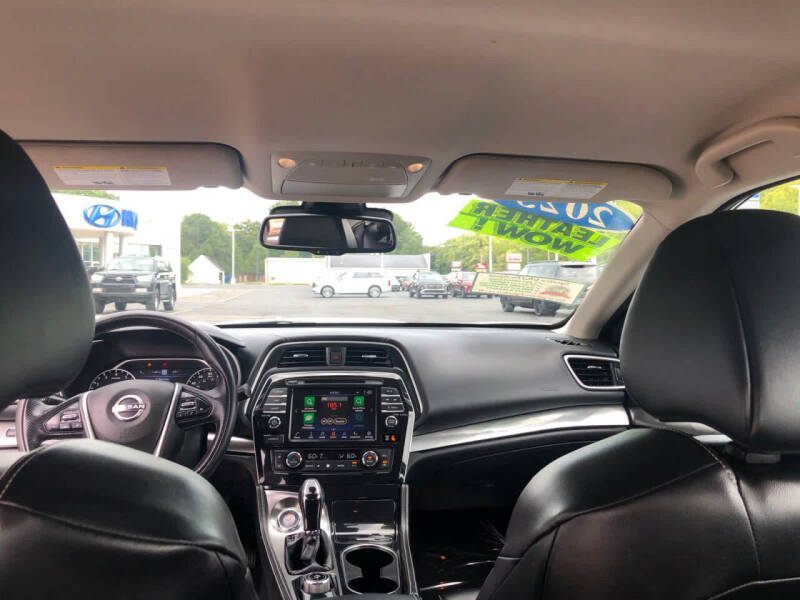 2023 Nissan Maxima 3.5 SV