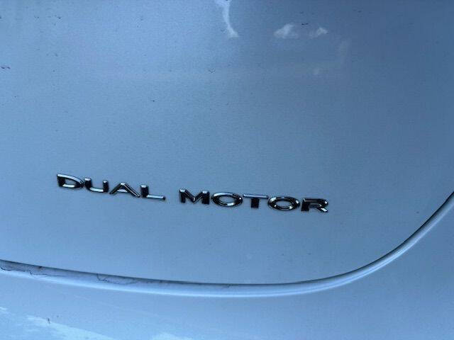 2019 Tesla Model 3 Performance