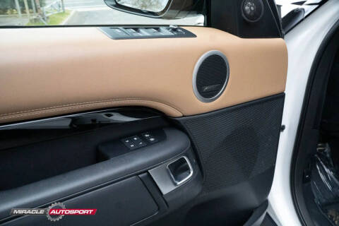 2022 Land Rover Discovery P300 S