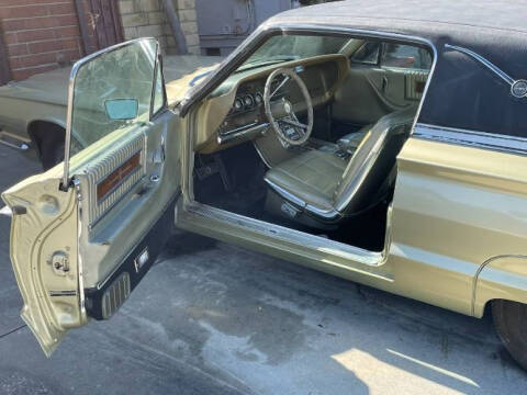 1966 Ford Thunderbird