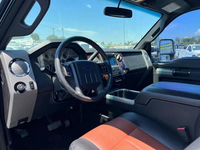 2011 Ford F-450 Super Duty Lariat