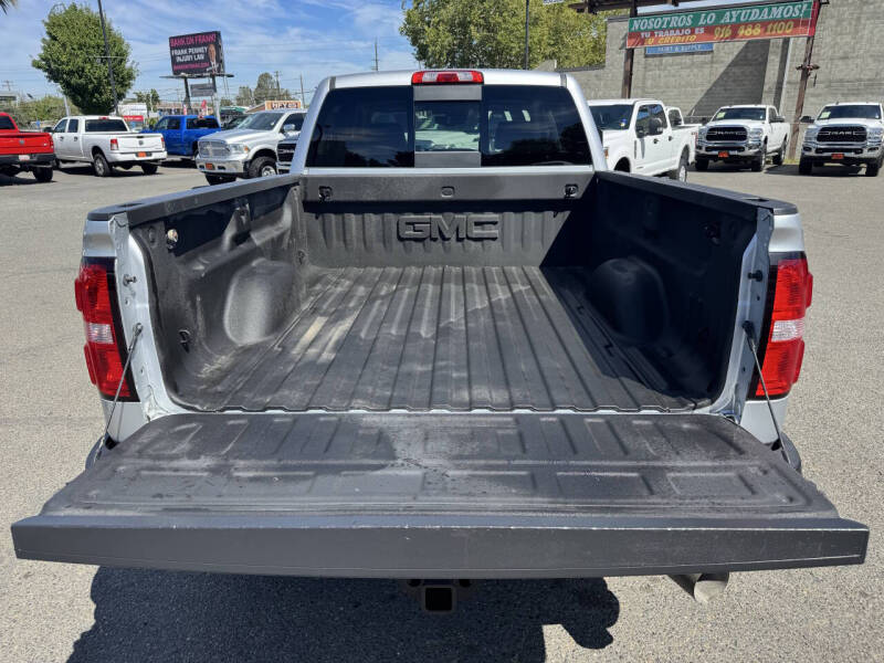 2018 GMC Sierra 2500HD SLT
