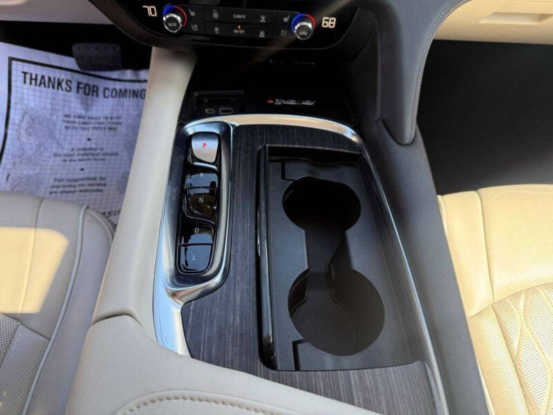 2022 Buick Enclave Avenir