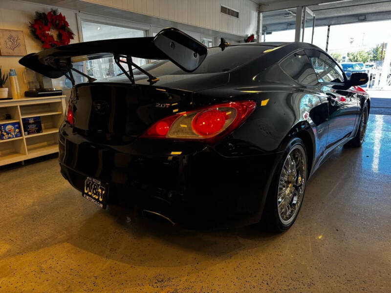 2011 Hyundai Genesis Coupe