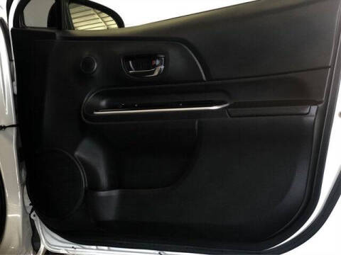 2015 Toyota Prius c Three