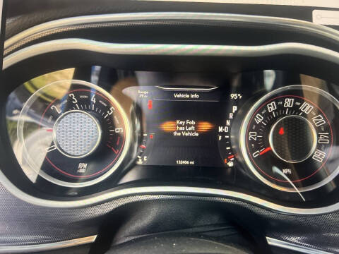 2015 Dodge Challenger SXT Plus