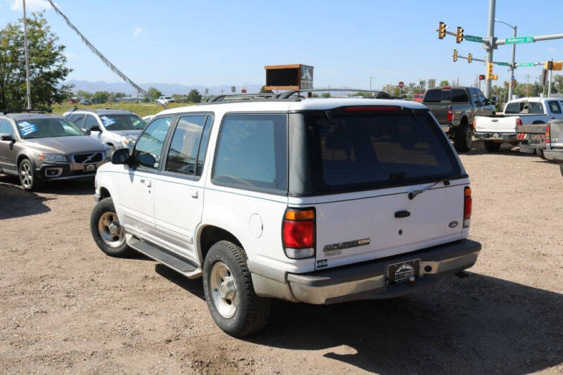 1996 Ford Explorer null photo 5