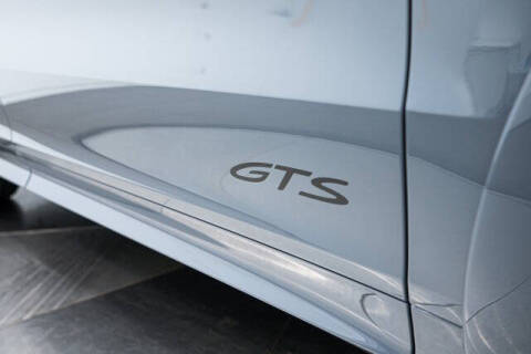 2025 Porsche Cayenne GTS