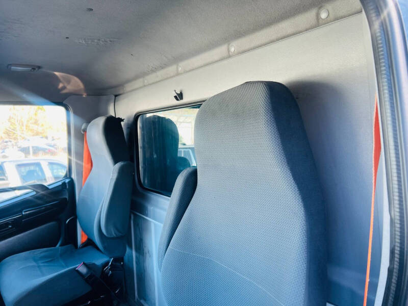 2020 Hino 258A