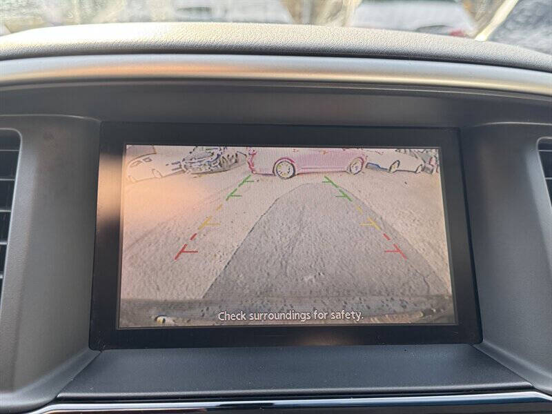 2014 Nissan Pathfinder SV