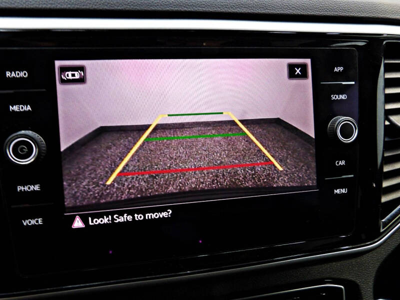 2022 Volkswagen Atlas Cross Sport SE 4Motion