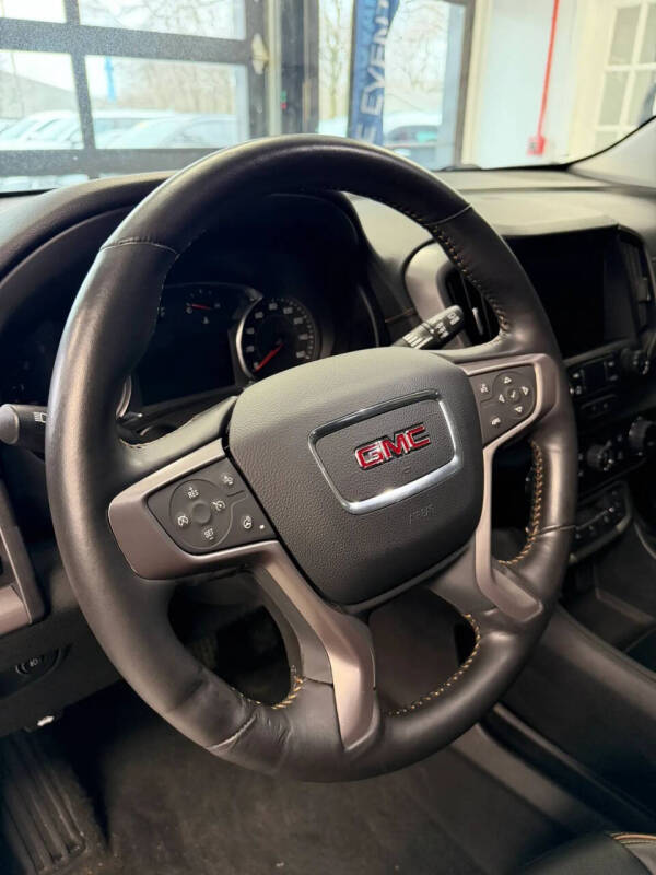 2022 GMC Terrain AT4
