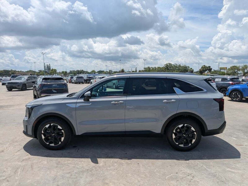 2024 Kia Sorento S