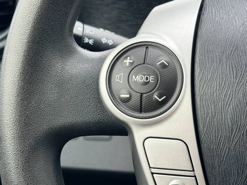2013 Toyota Prius c Two