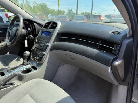 2015 Chevrolet Malibu LS