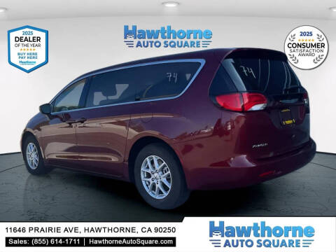 2021 Chrysler Voyager LX