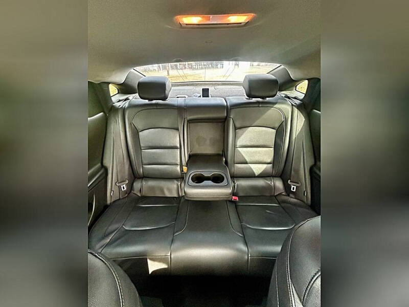 2017 Chevrolet Malibu Hybrid