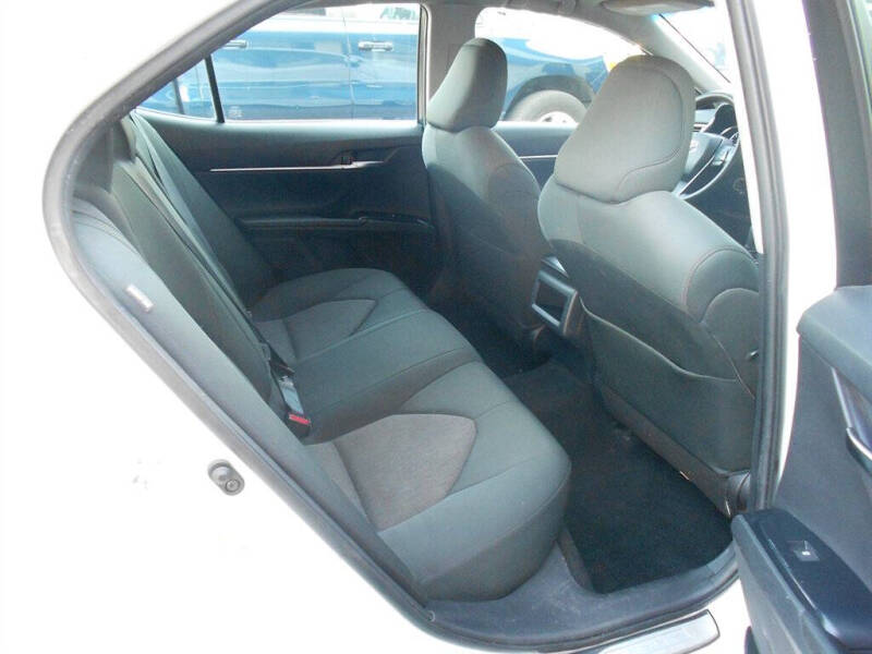 2018 Toyota Camry LE