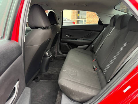 2023 Hyundai Elantra SEL