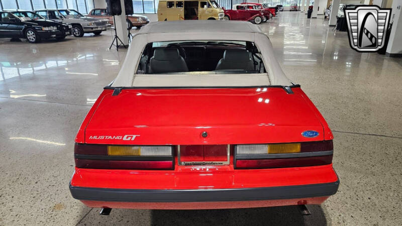 1985 Ford Mustang GT