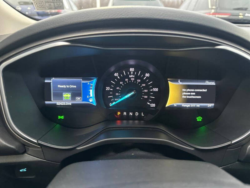 2019 Ford Fusion Hybrid SE