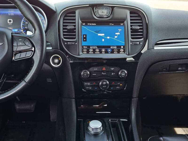 2021 Chrysler 300 S V6