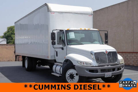 2018 International DuraStar 4300