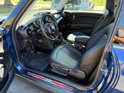 2015 MINI Hardtop 2 Door Cooper