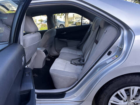 2012 Toyota Camry LE