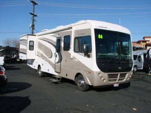 2006 Fleetwood Southwind