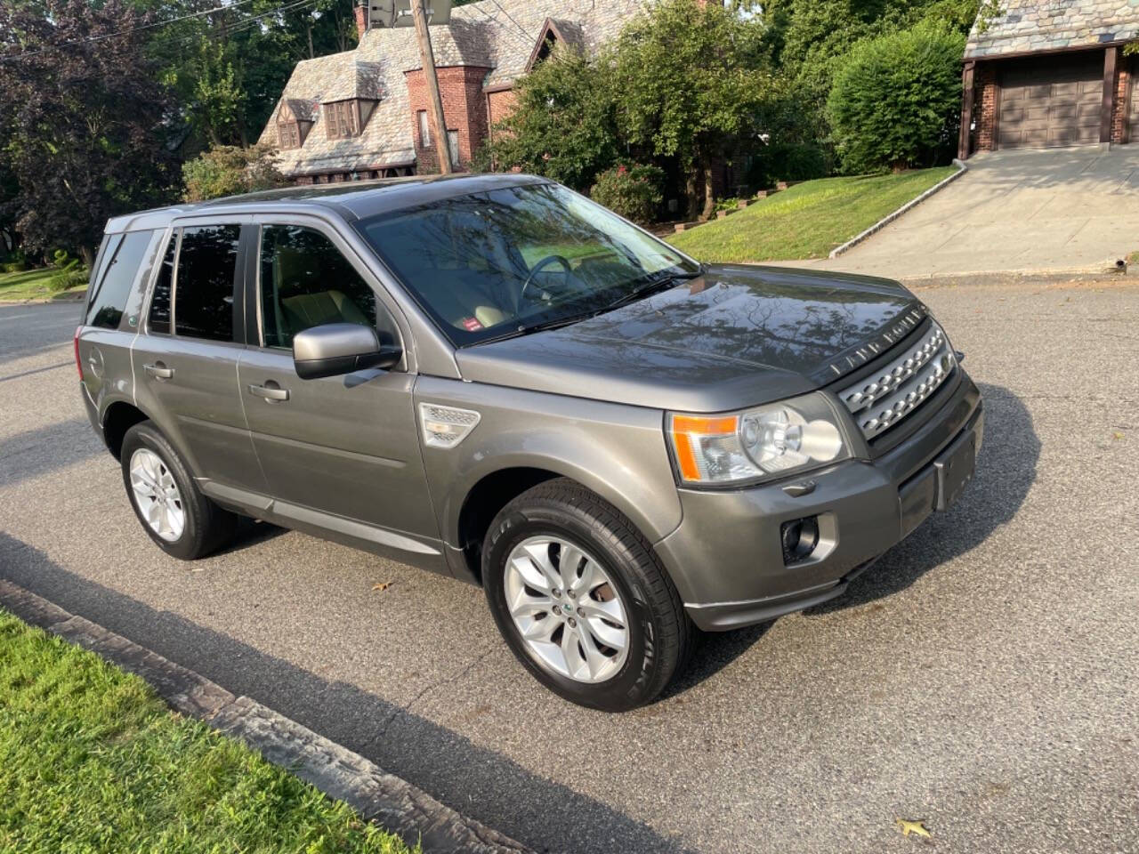 2011 Land Rover LR2 for sale at Universal Motors Dba Speed Wash And Tires in Paterson, NJ