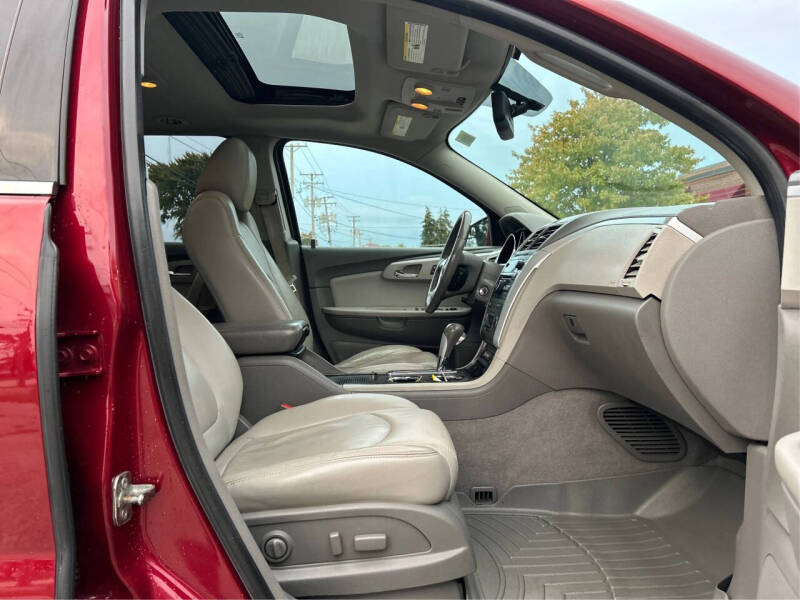 2010 Chevrolet Traverse LT